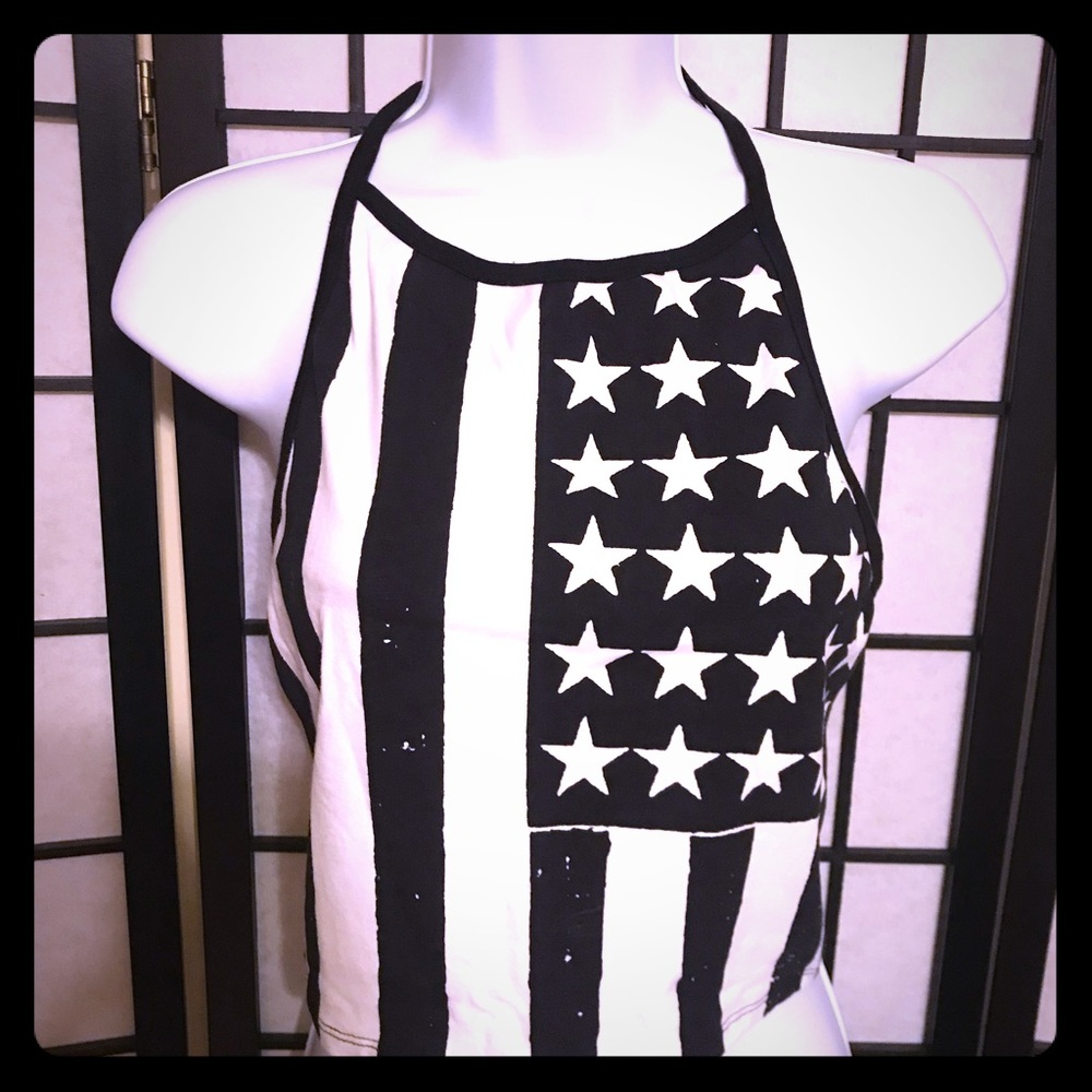 Halter crop top NWT